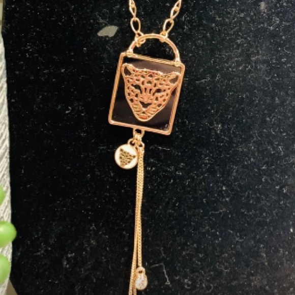 Leopard Lariat & Rhinestones Necklace - Picture 3 of 4